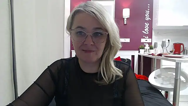 EleanoraDream online show from March 8, 2:04 am