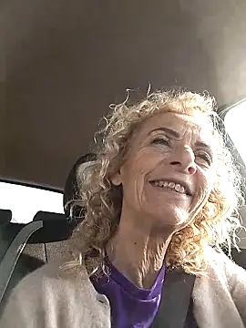 clarabell4 online show from March 10, 7:46 am