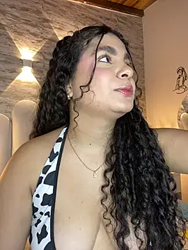 Yassy vazquez online show from January 17, 7:39 pm