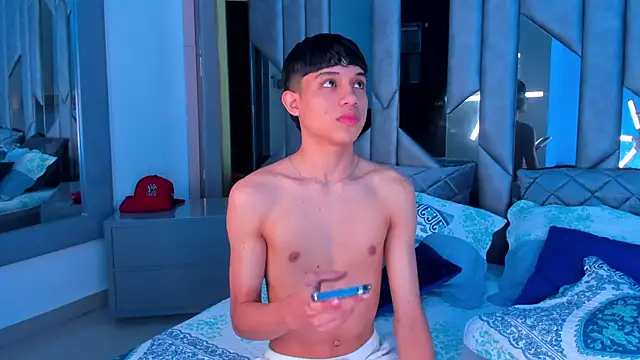 Sebax Young online show from September 18, 8:11 pm