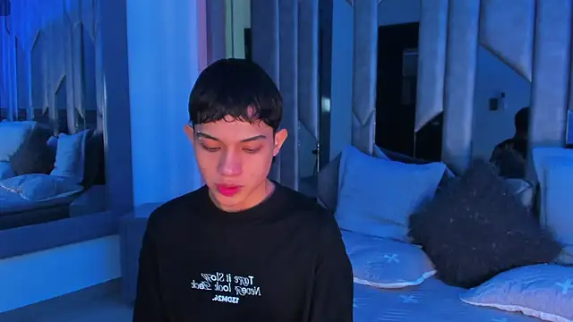Sebax Young online show from June 21, 8:44 pm