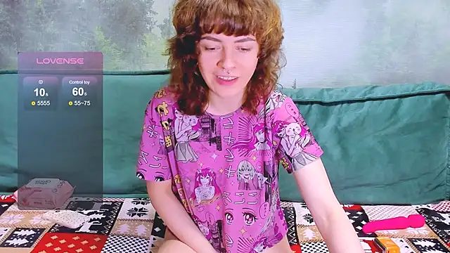 Georgia  Miller online show from May 21, 7:54 pm