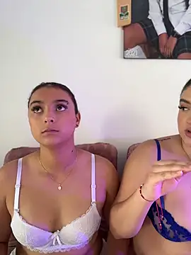 Snapshot of nicolexxaleja chatting on May 19, 2:23 pm nicolexxaleja online show from May 19, 2:23 pm