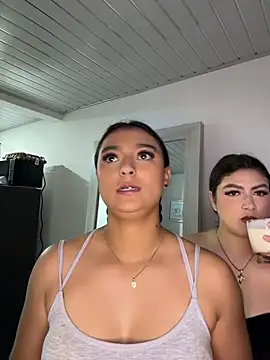 Snapshot of nicolexxaleja chatting on June 11, 4:10 am nicolexxaleja online show from June 11, 4:10 am