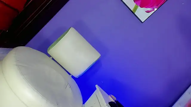 Valentina Horny777 online show from December 15, 1:10 am