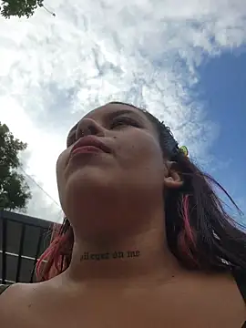 Yessica Lopezz online show from December 5, 12:47 pm