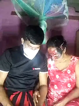 Snapshot of boosypussy chatting on November 5, 3:23 pm boosypussy online show from November 5, 3:23 pm