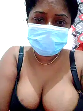 Snapshot of boosypussy chatting on June 2, 2:57 am boosypussy online show from June 2, 2:57 am