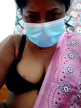 Snapshot of boosypussy chatting on June 2, 6:10 pm boosypussy online show from June 2, 6:10 pm
