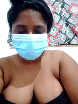 Snapshot of boosypussy chatting on July 1, 1:45 pm boosypussy online show from July 1, 1:45 pm