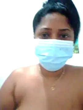 Snapshot of boosypussy chatting on July 22, 11:18 pm boosypussy online show from July 22, 11:18 pm