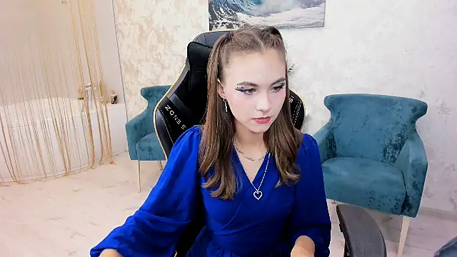 EllaCurtis online show from October 22, 11:32 am