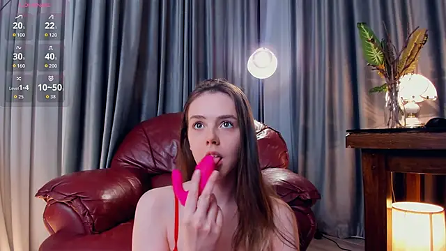 AftonChappel online show from October 17, 4:09 pm