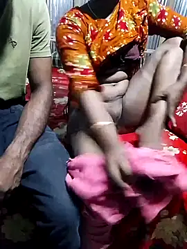 Snapshot of MONiSHA-moni-21 chatting on September 26, 12:36 am MONiSHA-moni-21 online show from September 26, 12:36 am