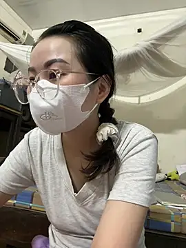 Snapshot of LinYi_Office chatting on May 9, 9:53 pm LinYi Office online show from May 9, 9:53 pm