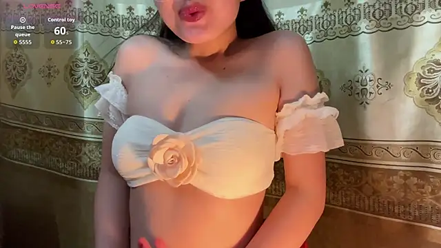 Snapshot of LinYi_Office chatting on May 22, 1:24 am LinYi Office online show from May 22, 1:24 am