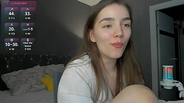 Snapshot of sweete_chantal chatting on May 21, 7:32 pm sweete chantal online show from May 21, 7:32 pm