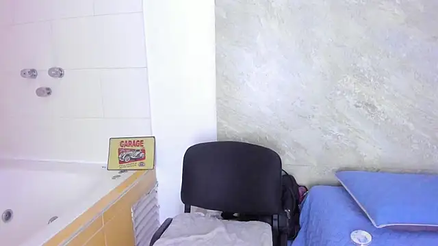 Agatha Pleasure online show from July 4, 12:11 pm
