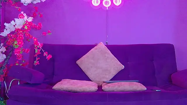 Daliana Gounbolt online show from June 26, 11:47 am