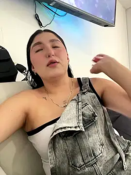 Celestee69 online show from January 17, 7:28 pm