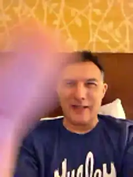 Jrockz42 online show from December 19, 5:09 pm