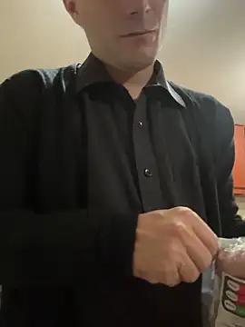 franciscommx online show from December 19, 1:01 am