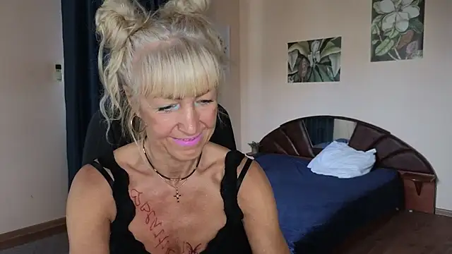 Laura Gol online show from September 27, 5:34 am