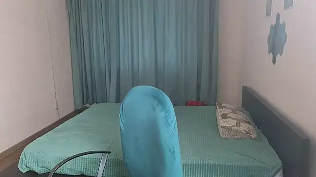 Laura Gol online show from October 13, 1:22 pm