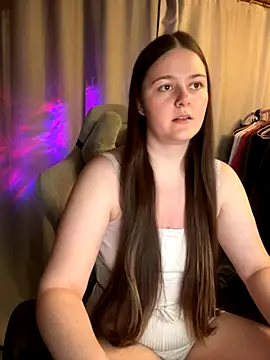 Cuty Kitty online show from December 2, 10:49 pm