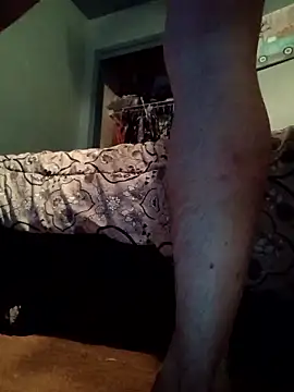 Snapshot of Crossedsissy chatting on May 31, 3:58 am Crossedsissy online show from May 31, 3:58 am