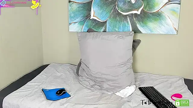 TattoedLexi  online show from March 12, 7:58 am