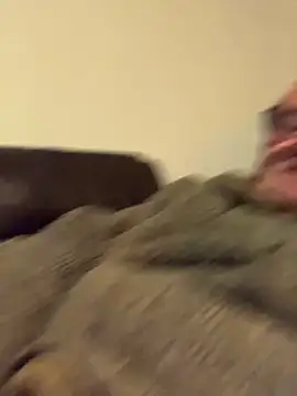 mke1874 online show from November 4, 9:14 pm