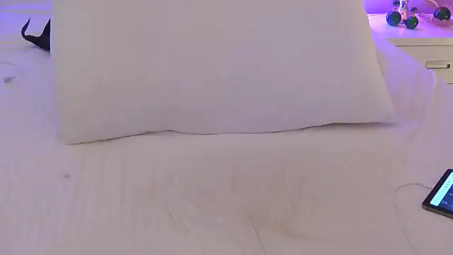 Snapshot of mirasu34 chatting on December 2, 6:03 pm mirasu34 online show from December 2, 6:03 pm