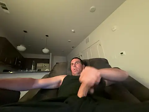 jonnyBgood2451 online show from March 9, 1:42 am