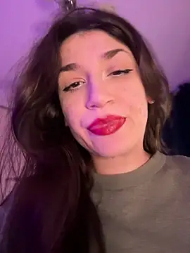 Snapshot of ScarletBloom_ chatting on February 1, 5:33 pm ScarletBloom online show from February 1, 5:33 pm