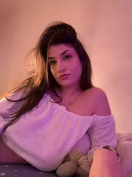 Snapshot of ScarletBloom_ chatting on March 11, 8:04 pm ScarletBloom online show from March 11, 8:04 pm