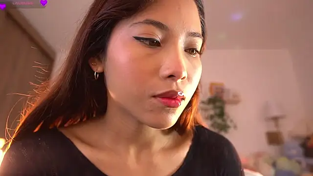 violeth     online show from February 12, 1:28 pm