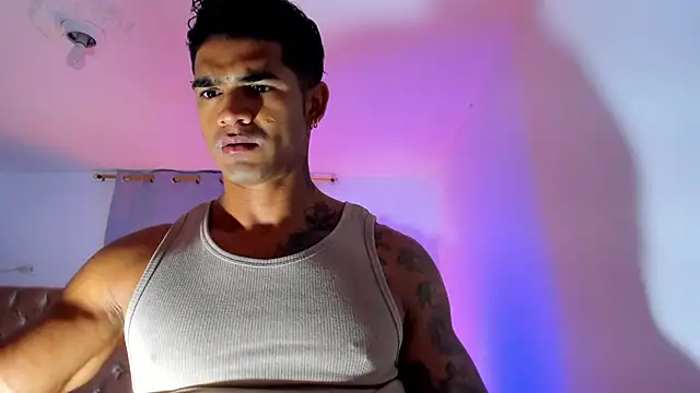 antonio  444 online show from March 17, 6:06 am