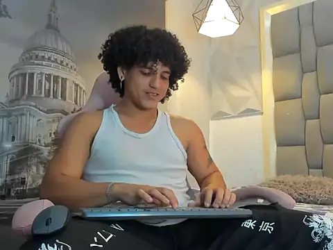 Xfire boy69 online show from November 1, 12:51 pm