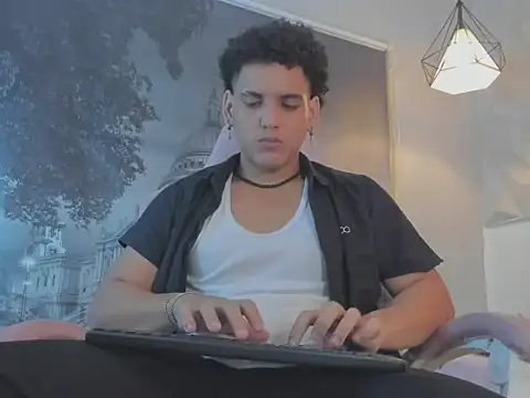 Xfire boy69 online show from November 24, 8:19 pm