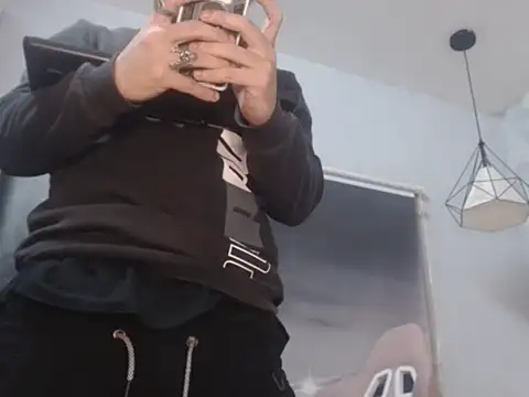 Xfire boy69 online show from March 3, 1:12 am