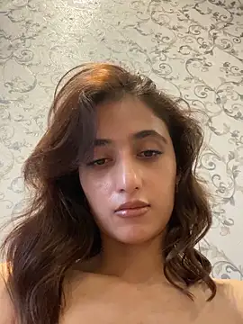 AriaXFlirt online show from November 16, 9:04 am