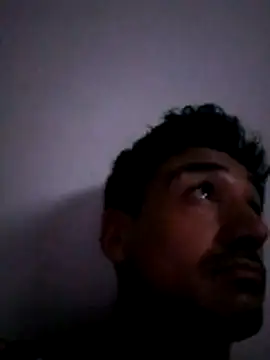 Snapshot of bigandstrong2217 chatting on February 1, 11:58 pm bigandstrong2217 online show from February 1, 11:58 pm