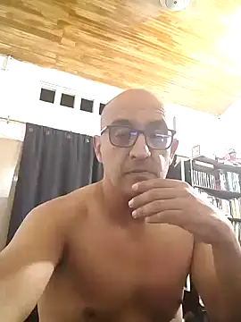 Snapshot of jorge406 chatting on July 10, 3:55 am jorge406 online show from July 10, 3:55 am