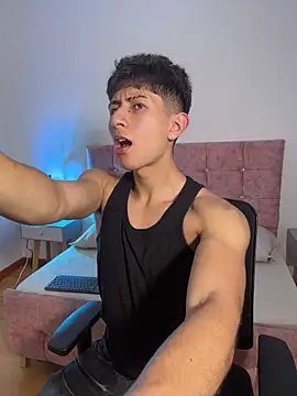 Snapshot of Andy_Justgame chatting on December 15, 3:55 am Andy Justgame online show from December 15, 3:55 am