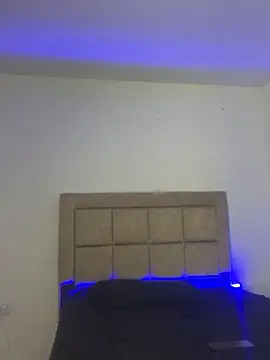 EmilyNoir1 online show from November 30, 1:20 am