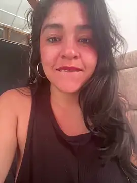 Snapshot of EmilyNoir1 chatting on June 14, 3:47 pm EmilyNoir1 online show from June 14, 3:47 pm