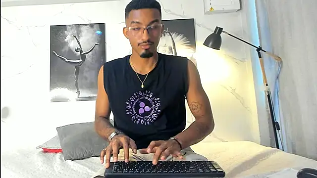 Darwin mayo online show from November 3, 5:14 pm