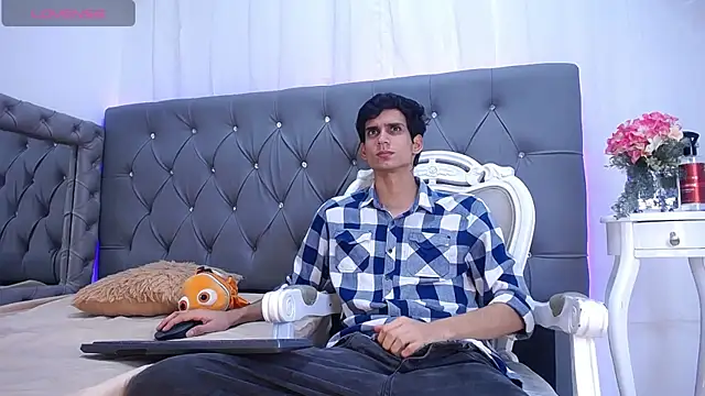 Sebalexis7 online show from October 22, 2:23 am