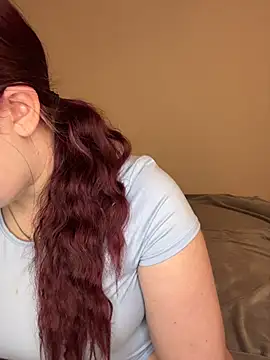 SweetTeenGirl online show from February 25, 6:28 pm